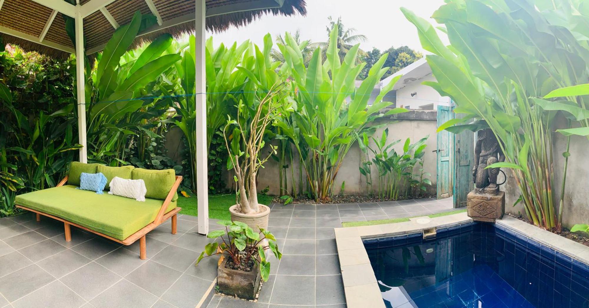 Mewali Villa'S Kuta  Exterior photo